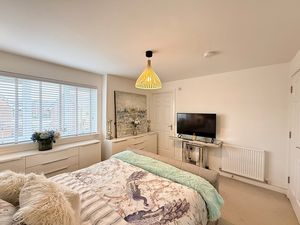 Photo 3- click for photo gallery